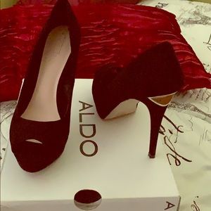 Aldo Aoisa Black Toe Out Size 9
